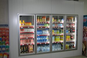 Soluciones eficientes para almacenamiento en frío: Cámaras frigoríficas de última tecnología para conservar tus productos.